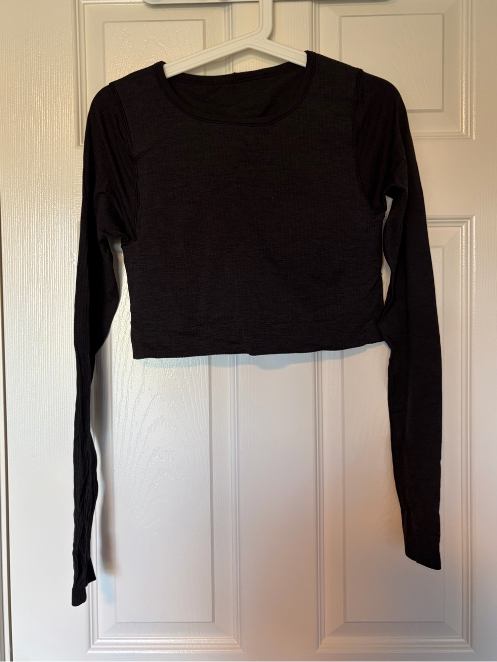 Lululemon ebb to street long sleeve - size 8